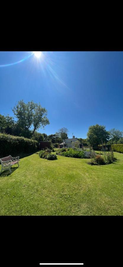 Broadmoor Farm Bed & Breakfast Kilgetty Екстериор снимка